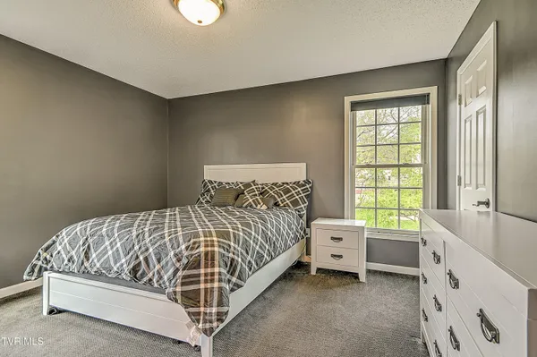 $330,000 | 245 Leonard Street Northwest, Abingdon, VA 24210