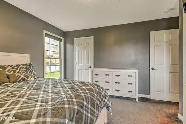 $330,000 | 245 Leonard Street Northwest, Abingdon, VA 24210