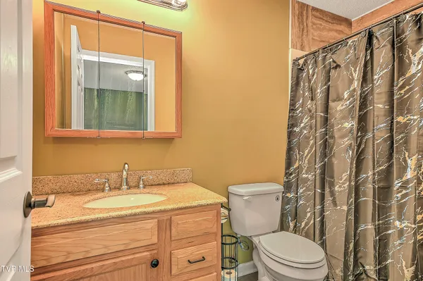 $330,000 | 245 Leonard Street Northwest, Abingdon, VA 24210