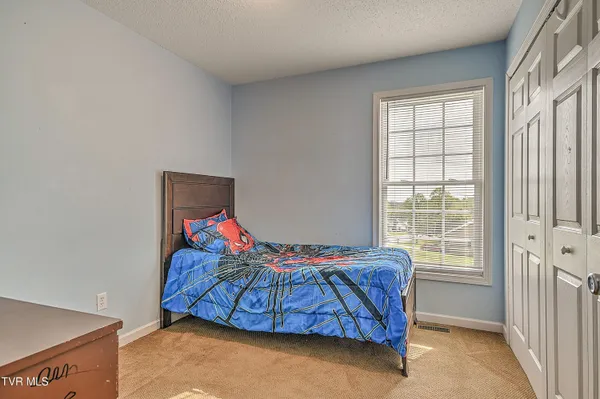 $330,000 | 245 Leonard Street Northwest, Abingdon, VA 24210