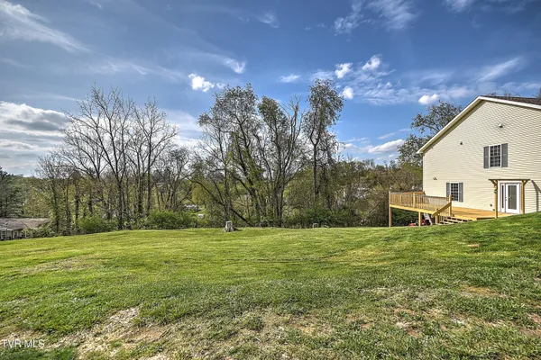 $330,000 | 245 Leonard Street Northwest, Abingdon, VA 24210