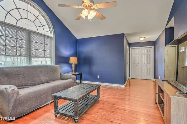 $330,000 | 245 Leonard Street Northwest, Abingdon, VA 24210