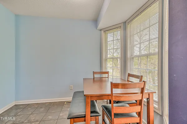 $330,000 | 245 Leonard Street Northwest, Abingdon, VA 24210