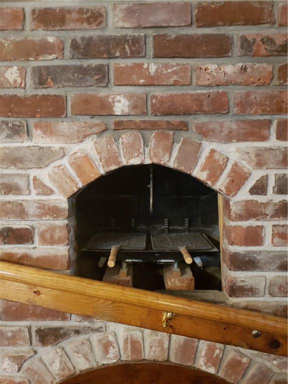 93 Spring Avenue Barrington, RI 02806 - Photo 9 of 21 Gallery Image 9