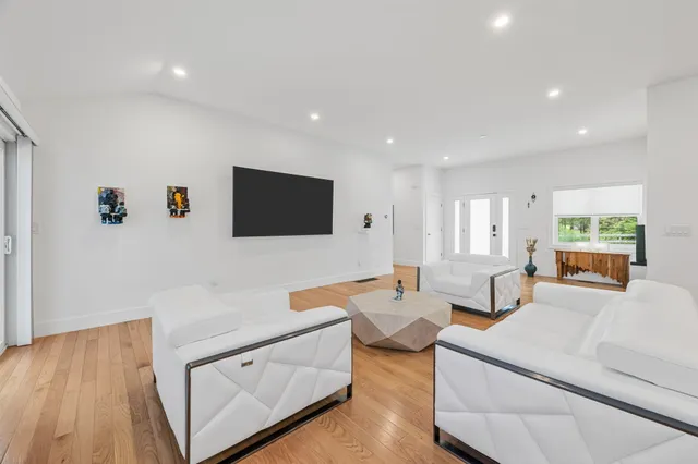 $1,160,000 | 18 Old Campground, Harwich, MA 02645