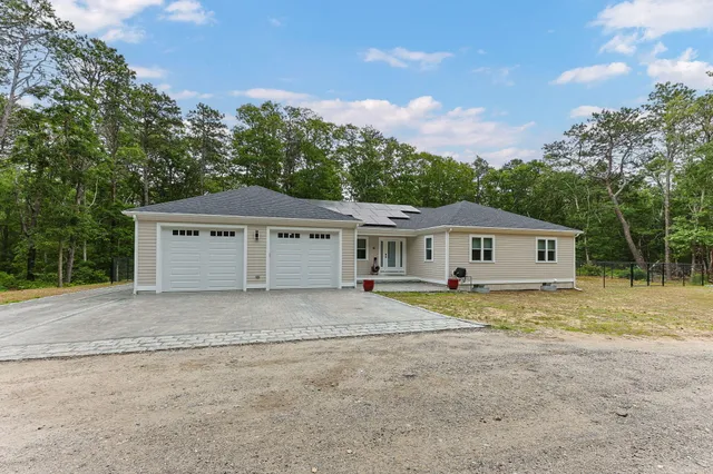 $1,160,000 | 18 Old Campground, Harwich, MA 02645