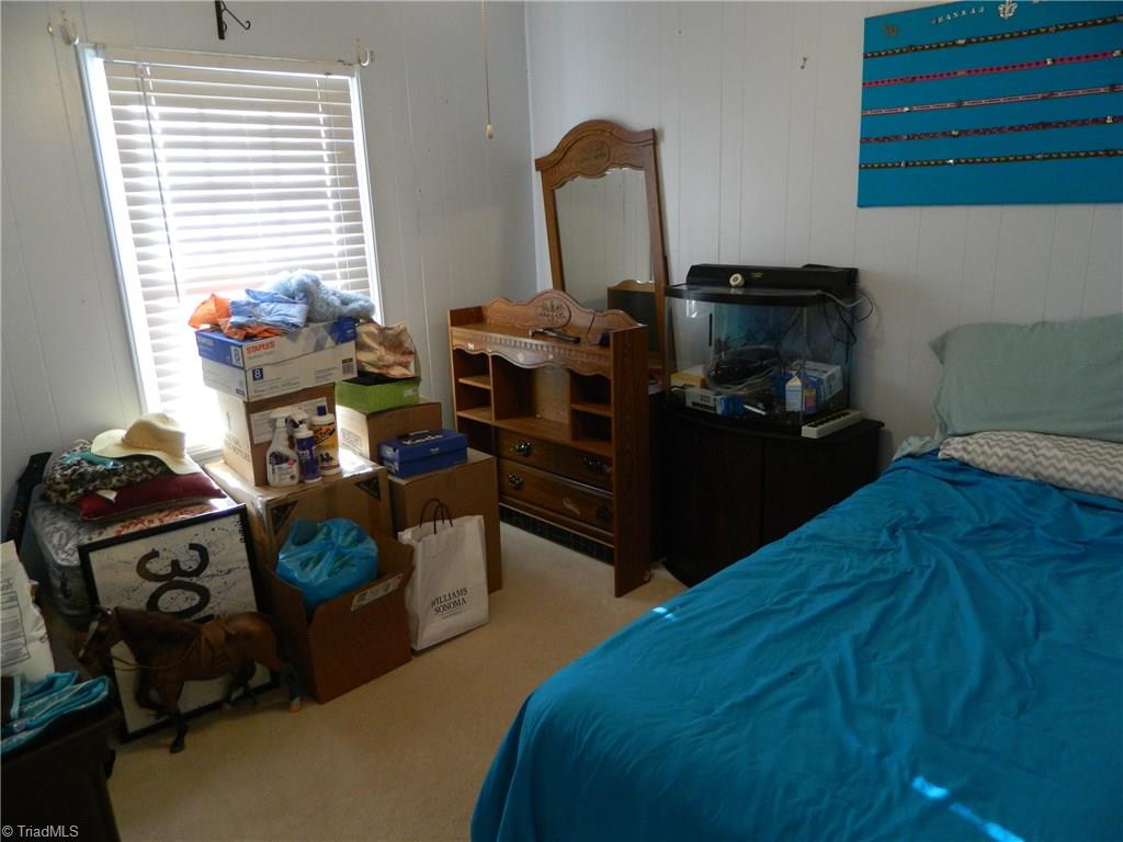 549 Lee Road Thomasville, NC 27360 - Photo 22 of 23 Gallery Image 22
