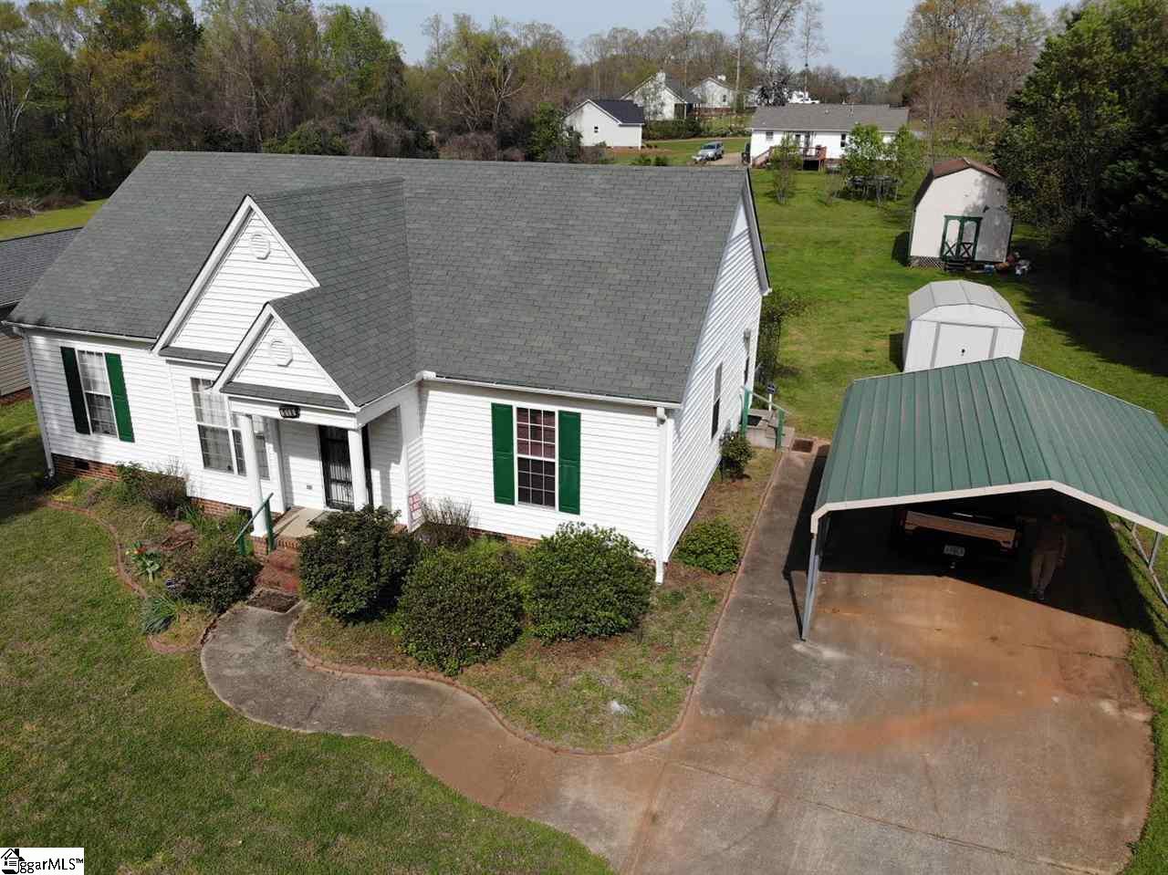518 Hammett Store Road Lyman, SC 29365 - Photo 1 of 13