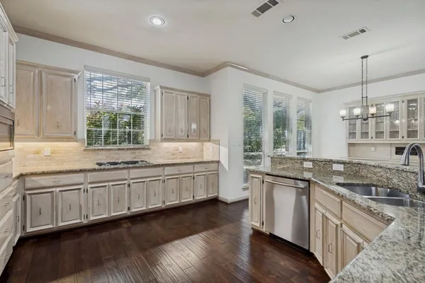 $1,100,000 | 4605 Saxon Drive, Plano, TX 75093