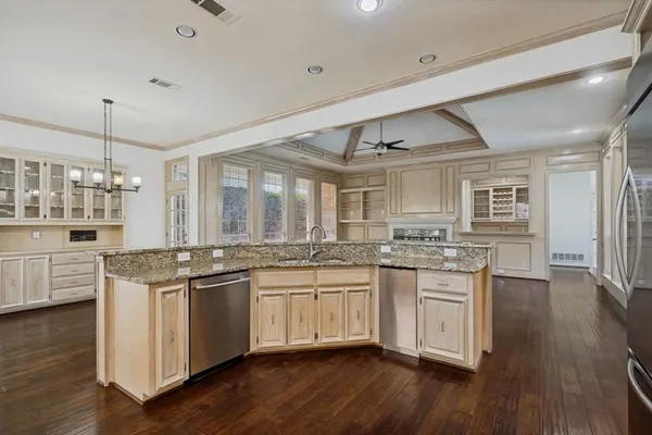 $1,100,000 | 4605 Saxon Drive, Plano, TX 75093