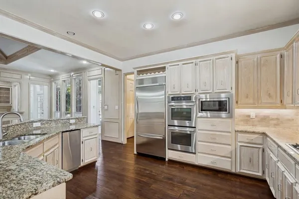 $1,100,000 | 4605 Saxon Drive, Plano, TX 75093