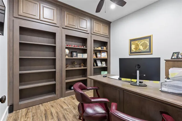 a view of walk in closet