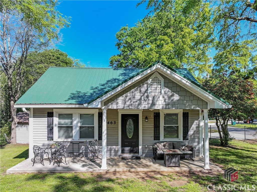 463 State Street Commerce, GA 30529 - Photo 1 of 24