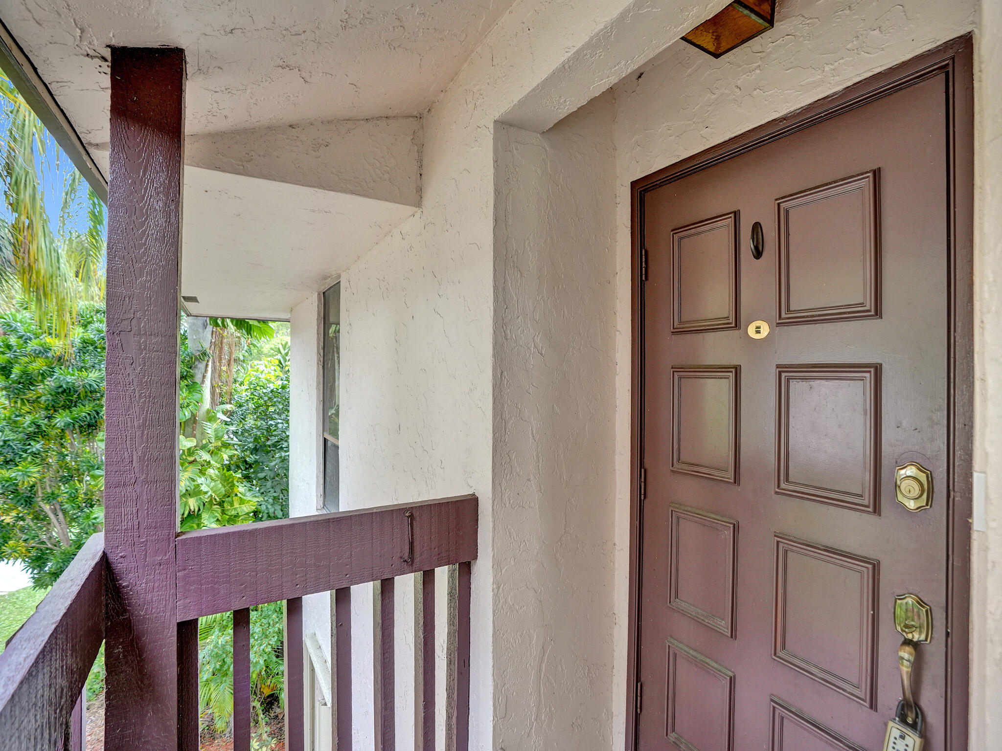 9280 Sable Ridge Circle, Unit B Boca Raton, FL 33428 - Photo 2 of 50 DSC09791