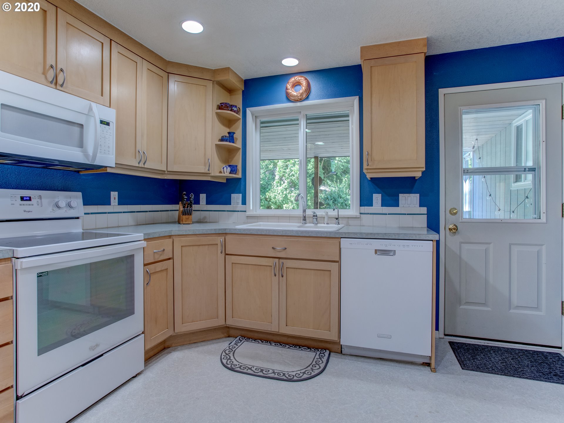 9315 Southwest Taylor Street Portland, OR 97225 - Photo 8 of 25 Gallery Image 8