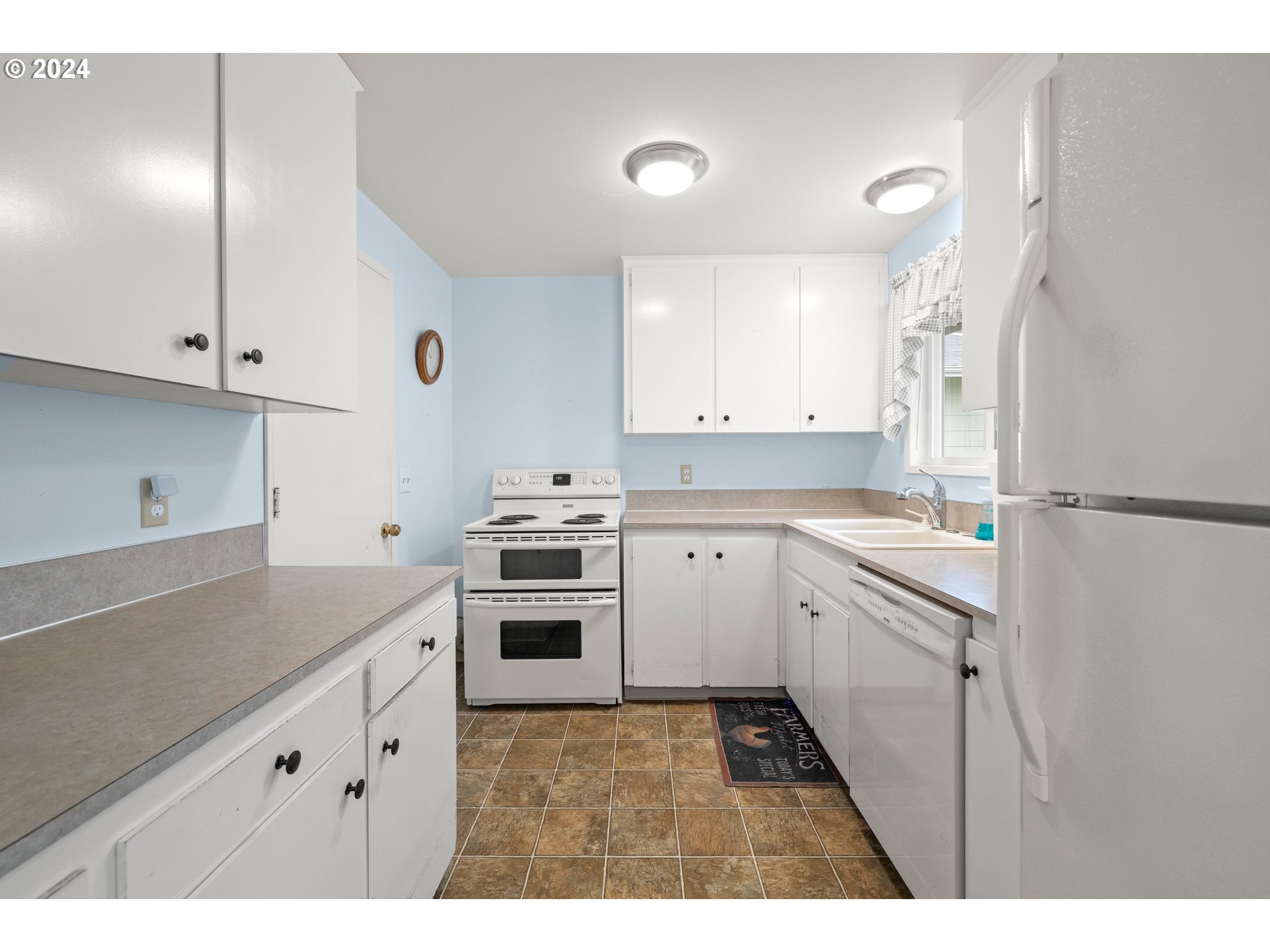 1224 Quinn Road Woodburn, OR 97071 - Photo 13 of 35 Gallery Image 13