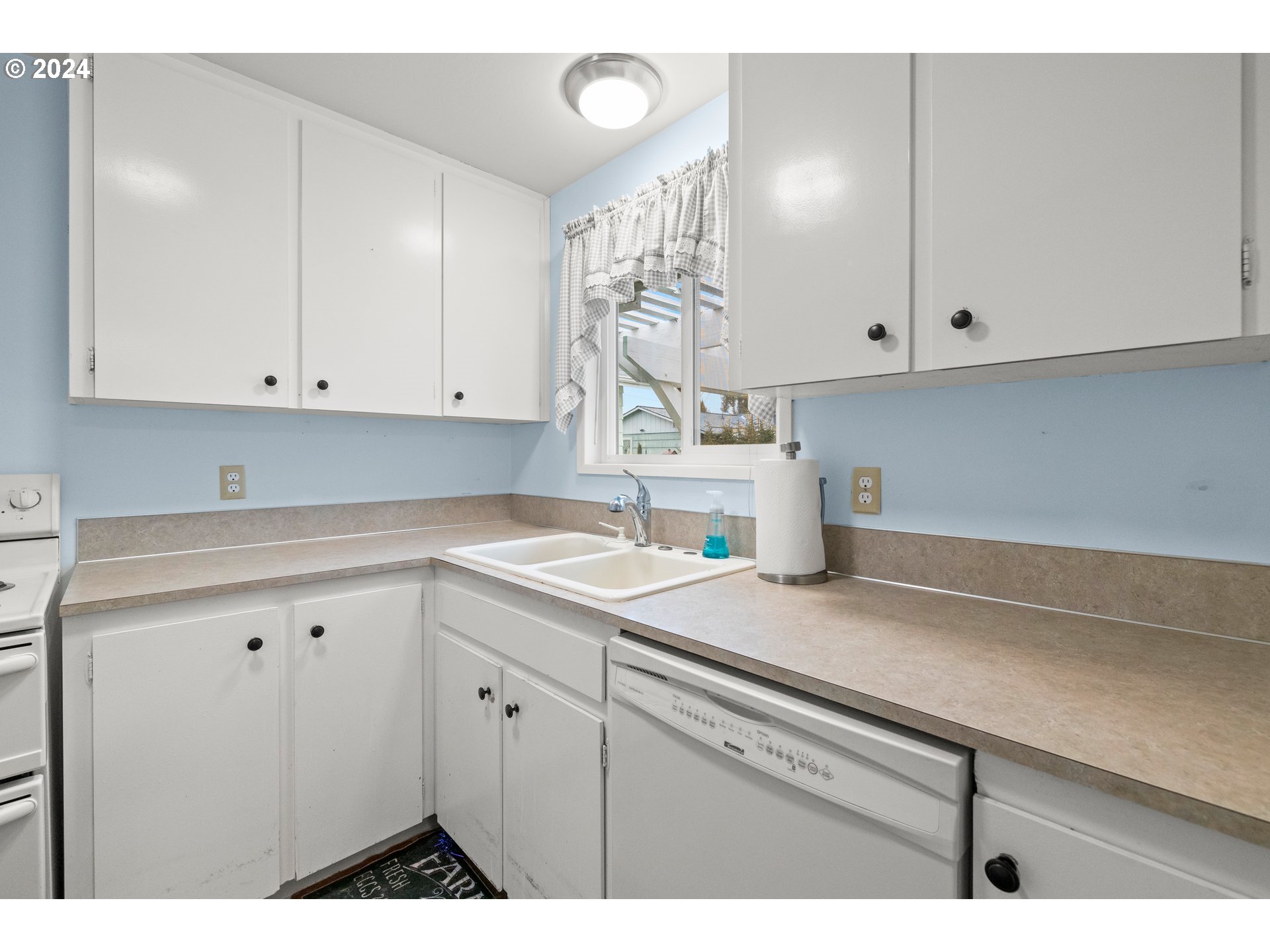 1224 Quinn Road Woodburn, OR 97071 - Photo 14 of 35 Gallery Image 14
