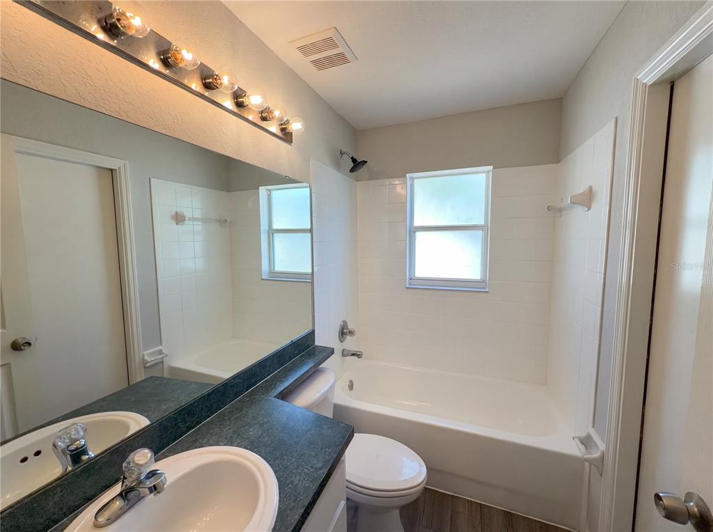 6371 Hampton Pointe Circle Lakeland, FL 33813 - Photo 18 of 22