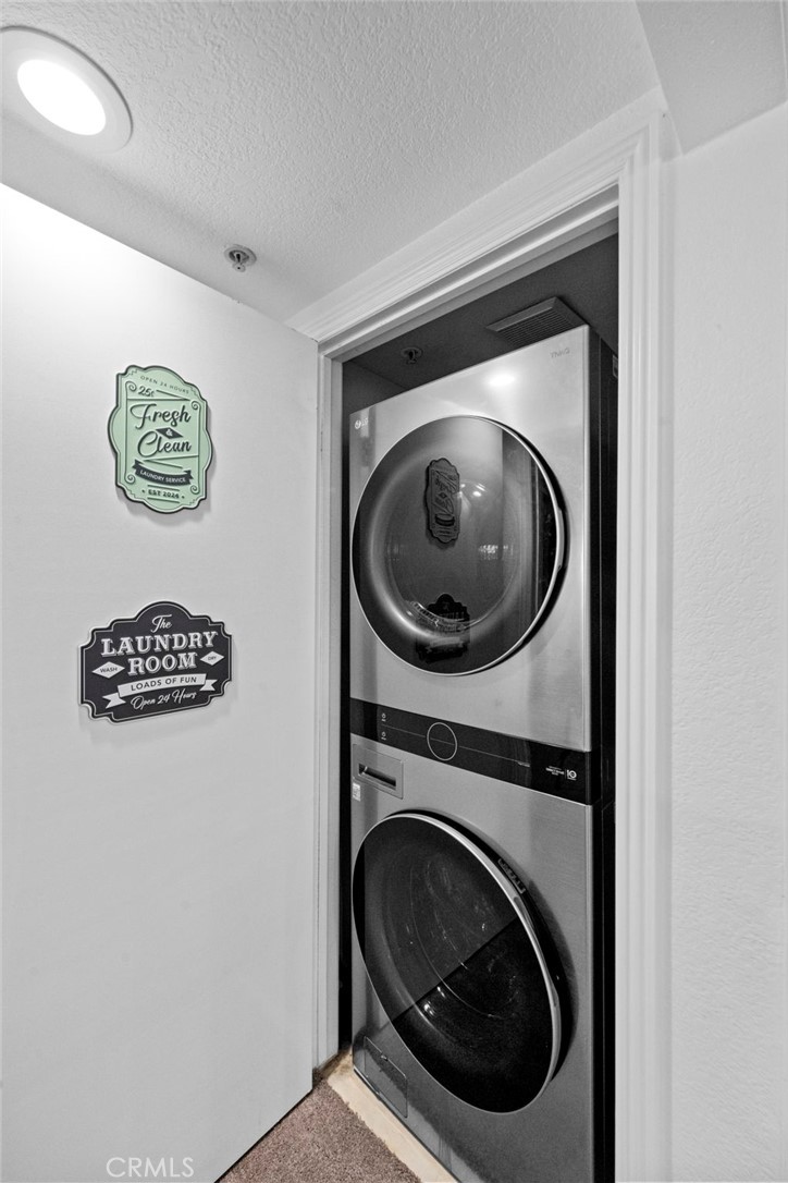 215 South Cross Creek Road, Unit L Orange, CA 92869 - Photo 23 of 50 a utility room with dryer and washer