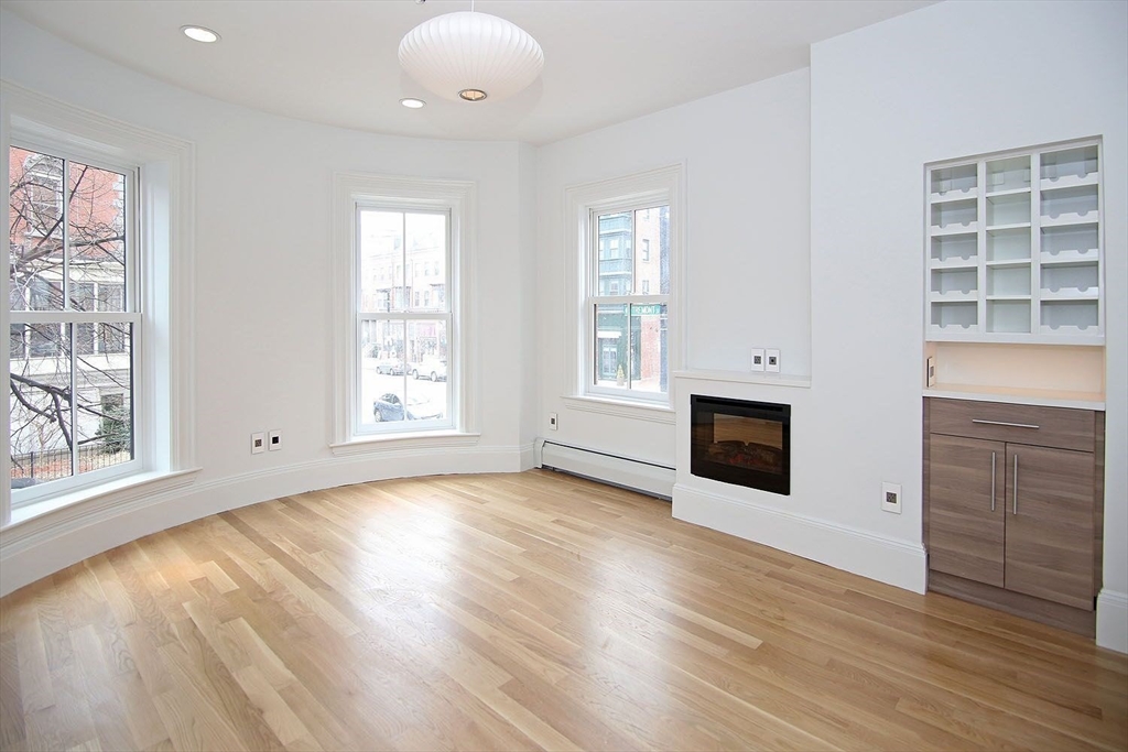53 Union Park, Unit 1 Boston, MA 02118 - Photo 1 of 14