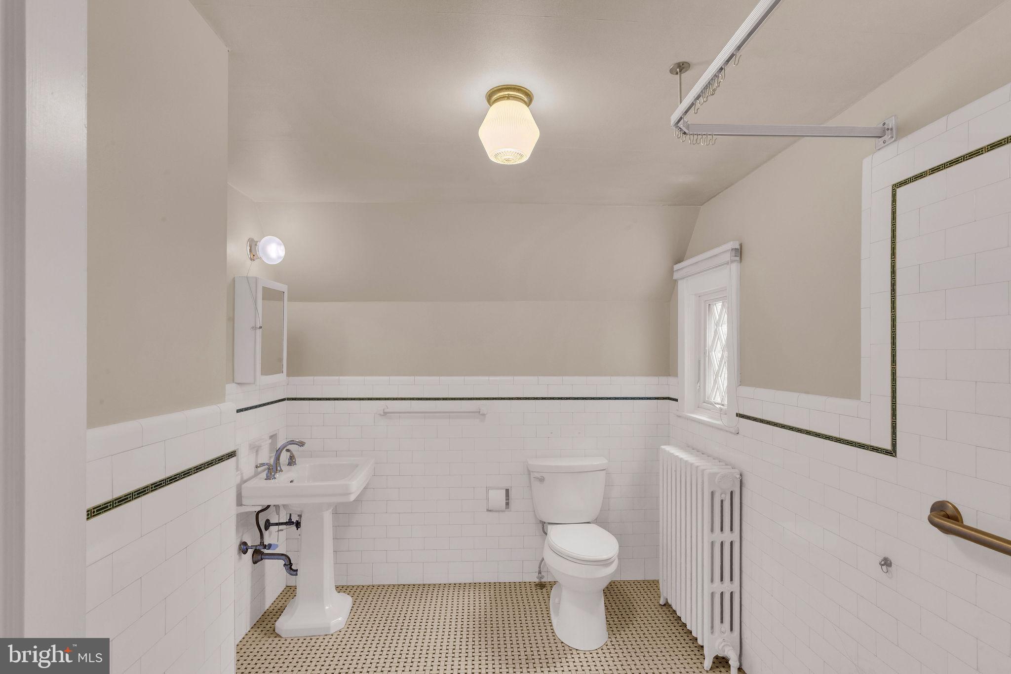 24 Golfview Road Doylestown, PA 18901 - Photo 25 of 47