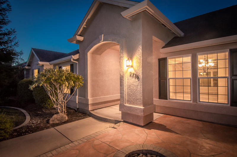2776 Loggerhead Way Redding, CA 96002 - Photo 2 of 16 Front of home