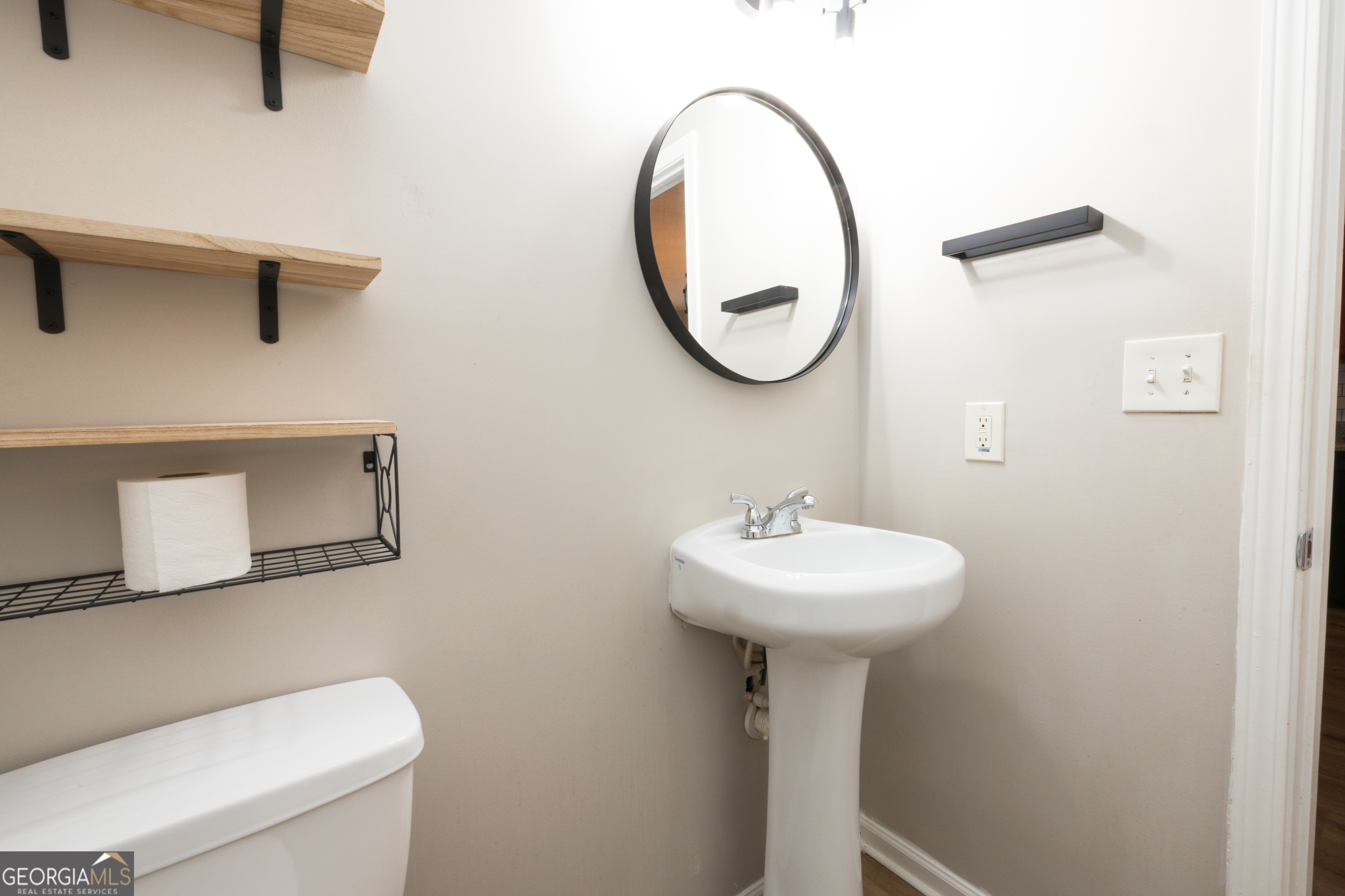 2256 Nicole Drive Hampton, GA 30228 - Photo 13 of 28 Powder room