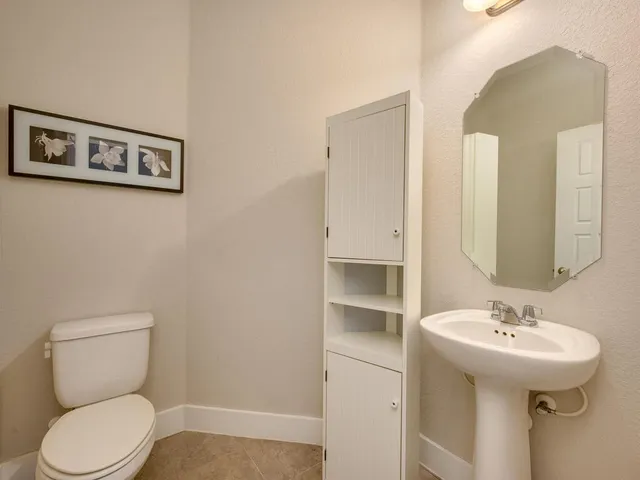 $2,350 | 305 Bridgeford Drive, Austin, TX 78745