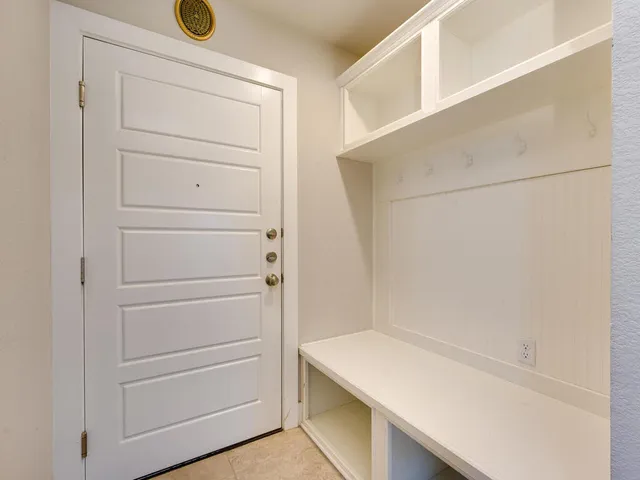 $2,350 | 305 Bridgeford Drive, Austin, TX 78745