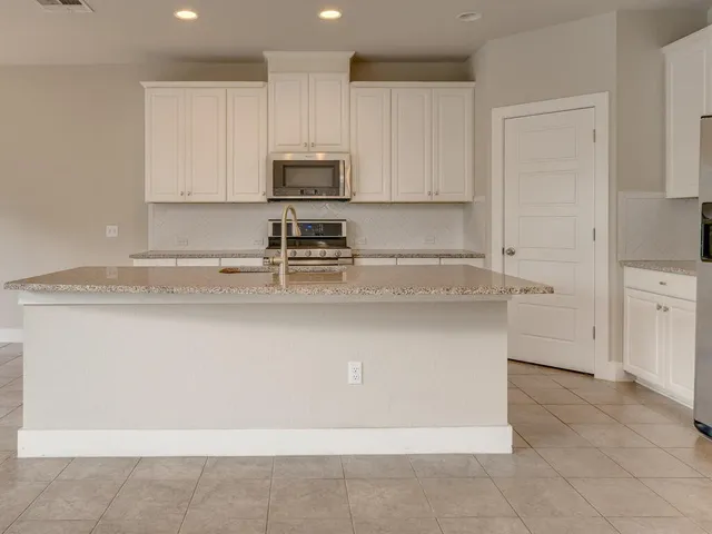 $2,350 | 305 Bridgeford Drive, Austin, TX 78745