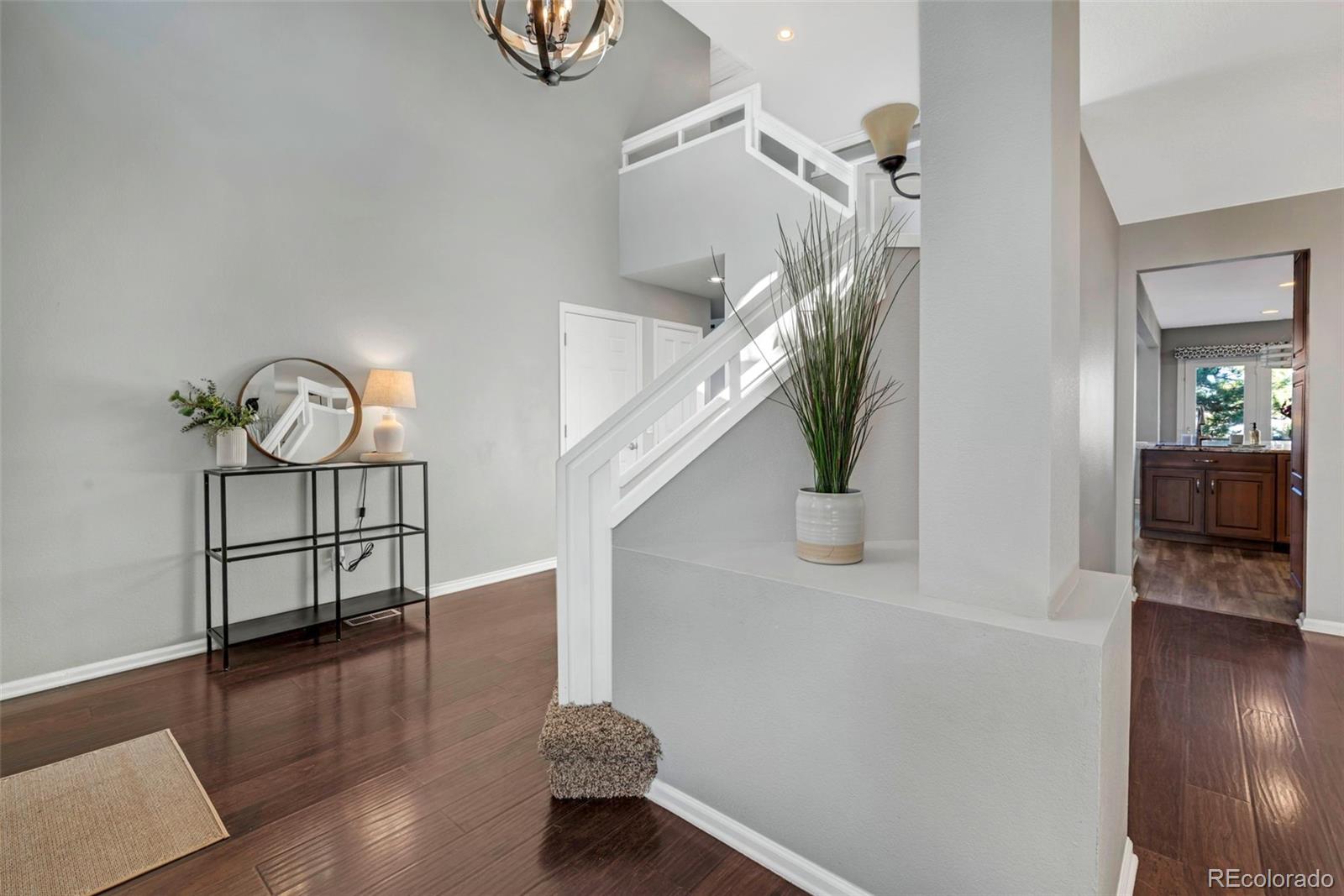 1625 Adobe Place Highlands Ranch, CO 80126 - Photo 5 of 44 Gallery Image 5
