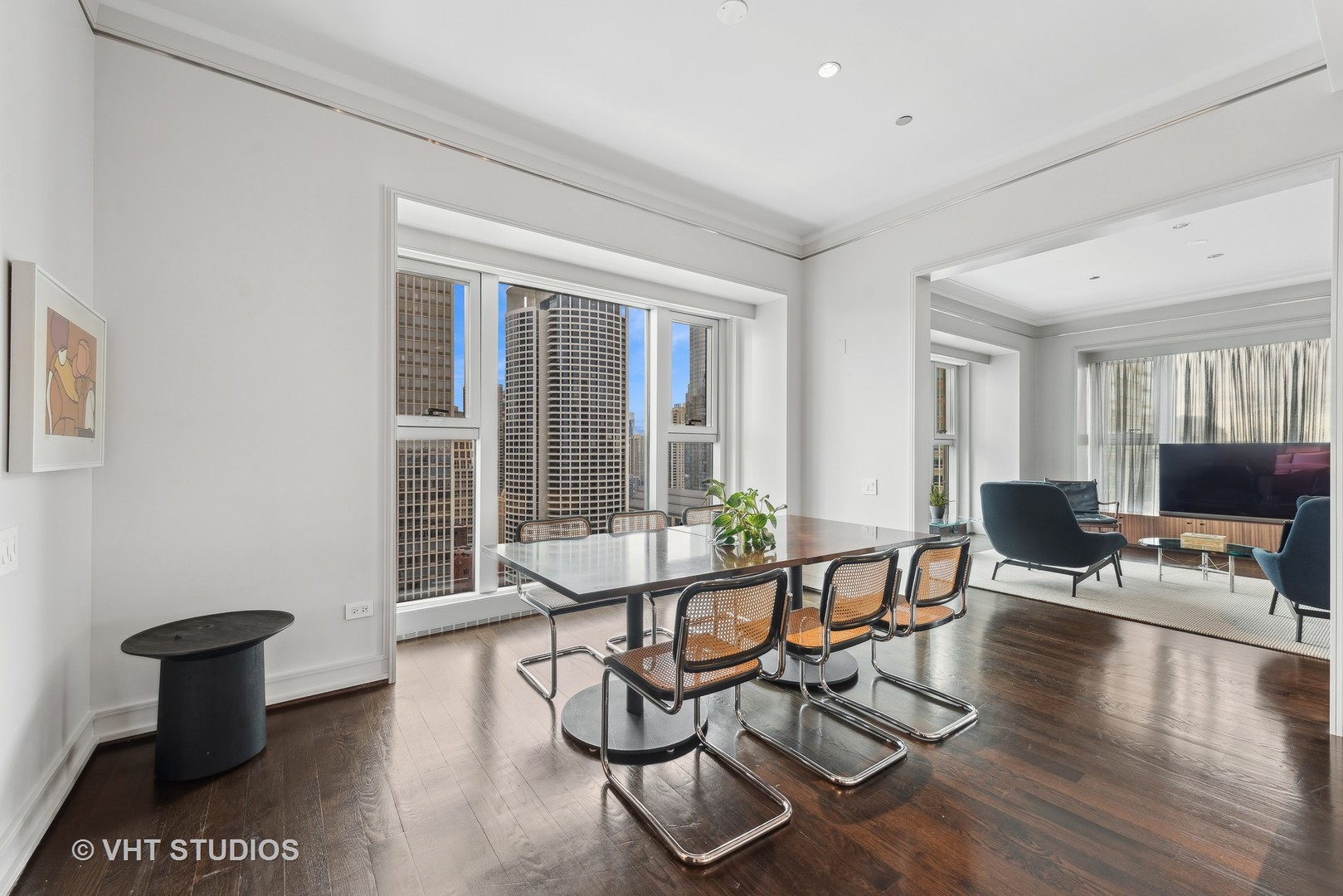 77 East Walton Street, Unit 25D Chicago, IL 60611 - Photo 12 of 28