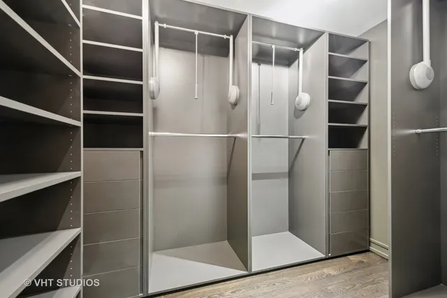 $1,900,000 | 77 East Walton Street, Unit 25D, Chicago, IL 60611