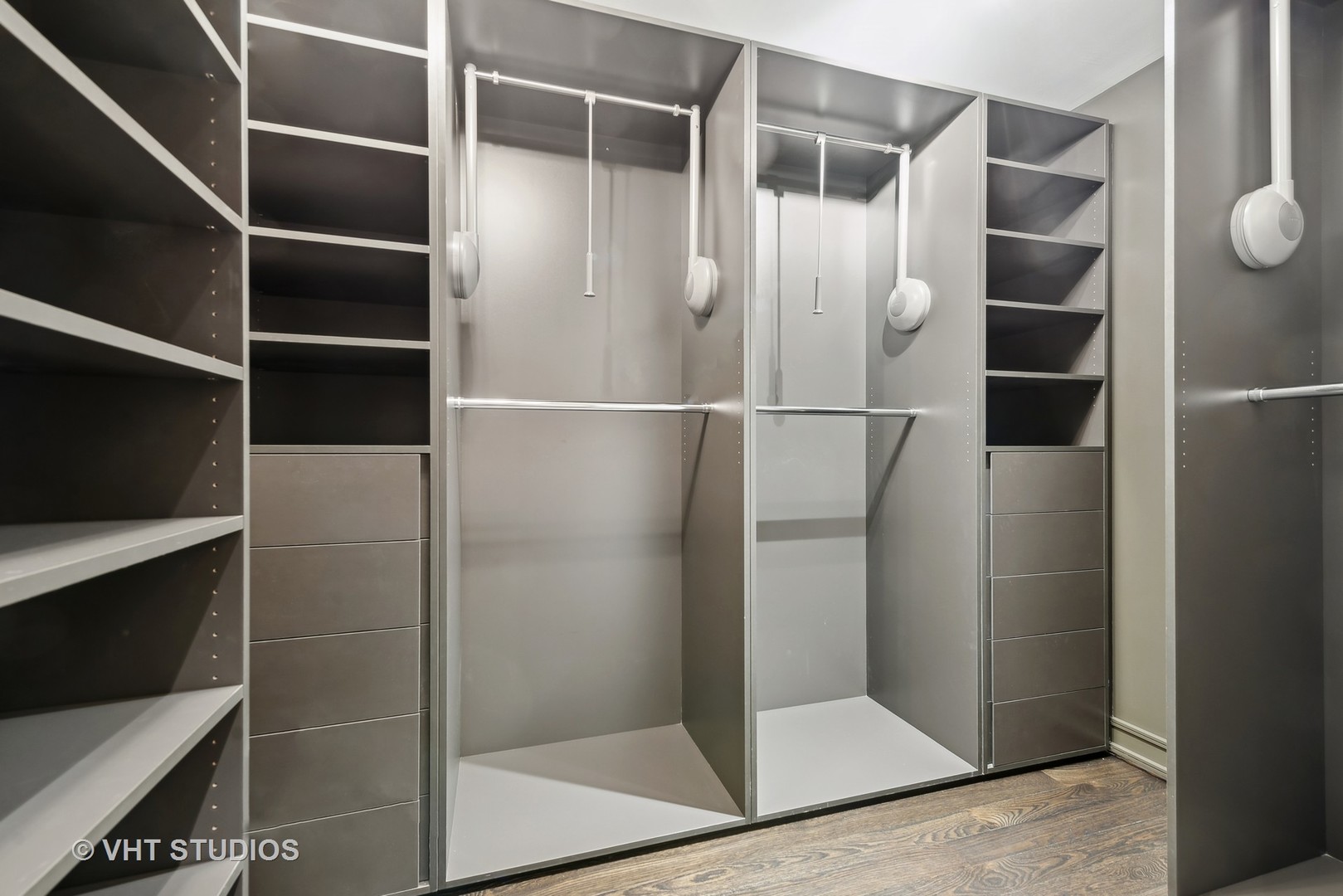 77 East Walton Street, Unit 25D Chicago, IL 60611 - Photo 18 of 28