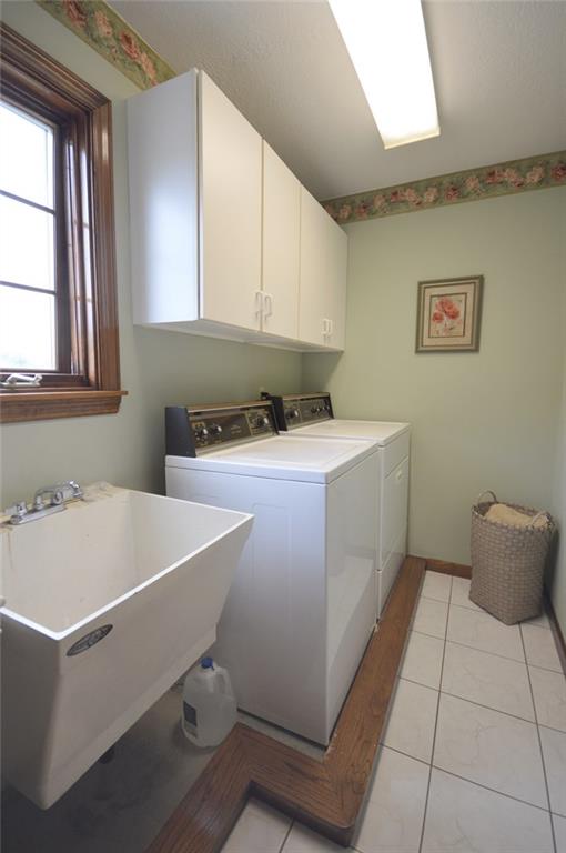 100 Field Club Circle McKees Rocks, PA 15136 - Photo 14 of 24