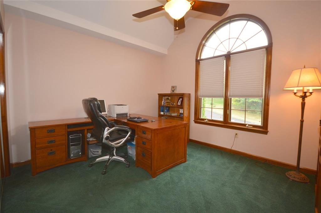100 Field Club Circle McKees Rocks, PA 15136 - Photo 19 of 24