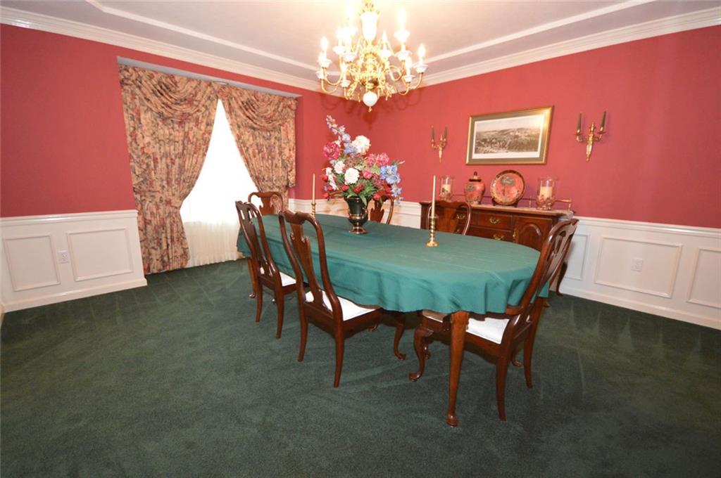 100 Field Club Circle McKees Rocks, PA 15136 - Photo 5 of 24
