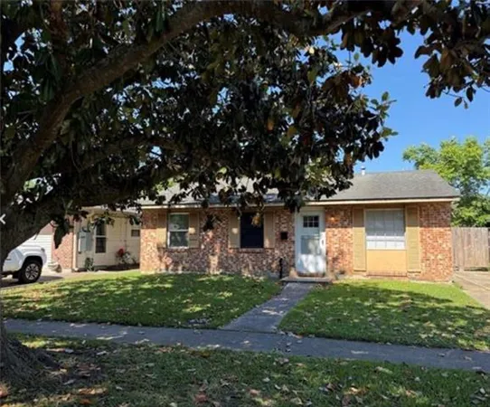 $1,800 | 3717 Arizona Avenue, Kenner, LA 70065