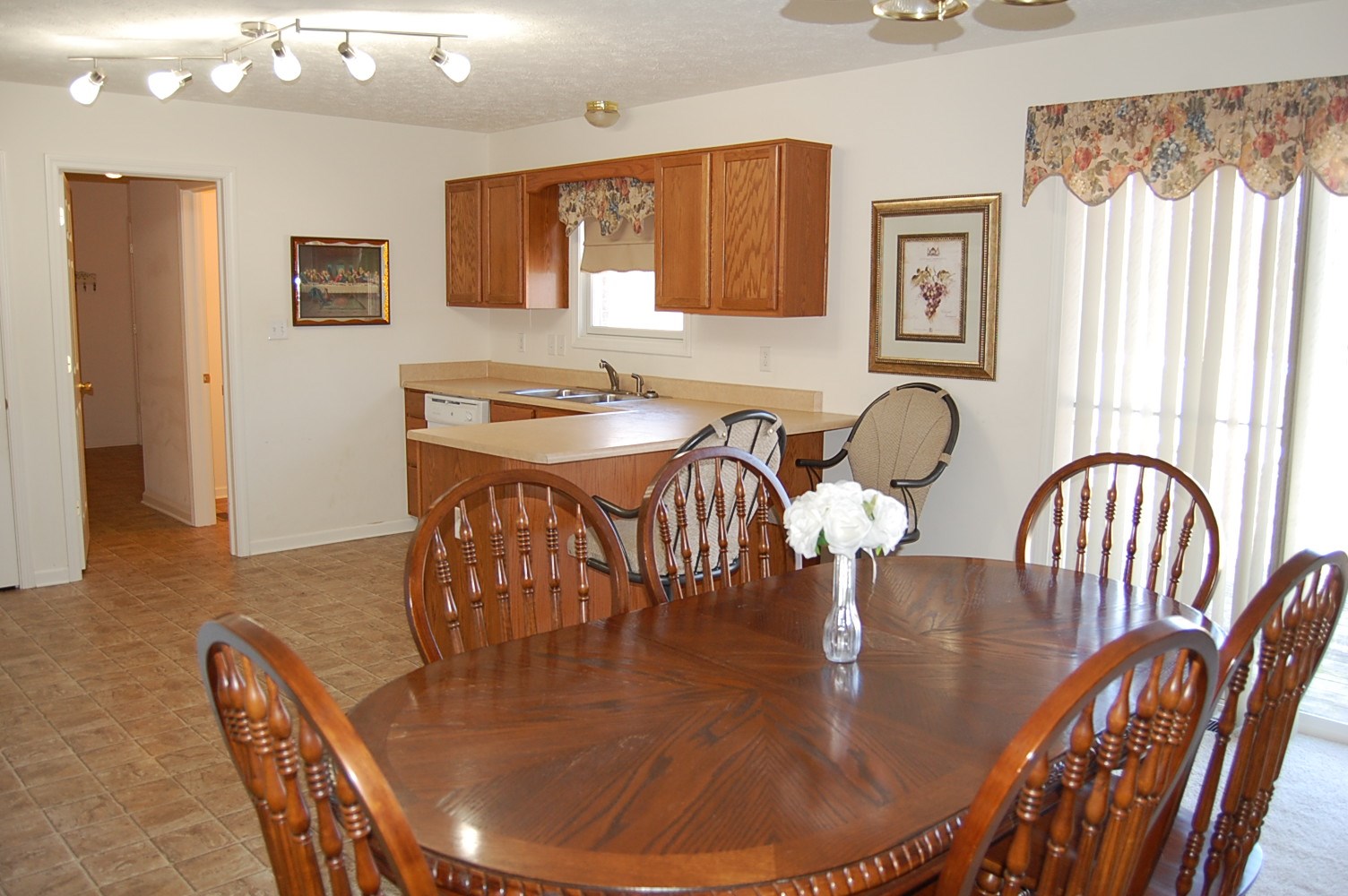 3800 West Arlington Road Bloomington, IN 47404 - Photo 3 of 36 Gallery Image 3