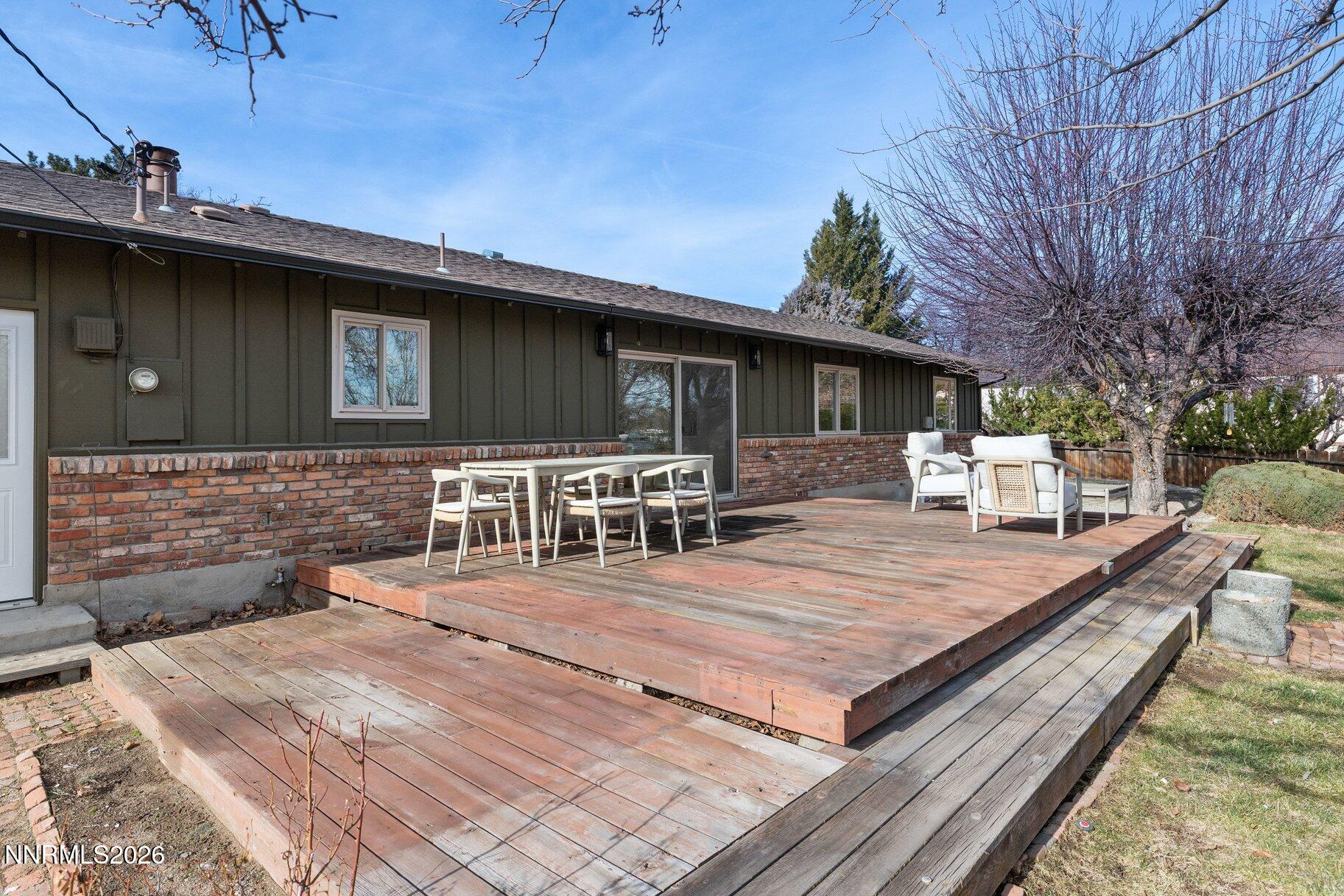 11065 Orchard Hill Drive Reno, NV 89511 - Photo 43 of 46 43