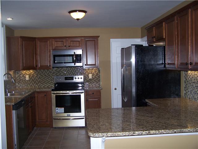 133 Spring Valley Road Nashville, TN 37214 - Photo 7 of 17 Gallery Image 7