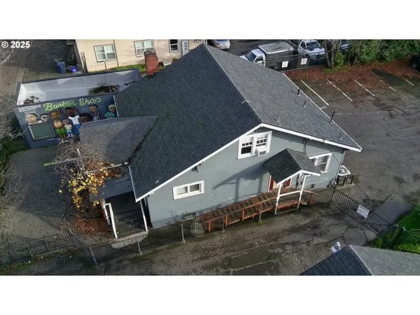 $555,000 | 960-970 West 7th Avenue, Eugene, OR 97402