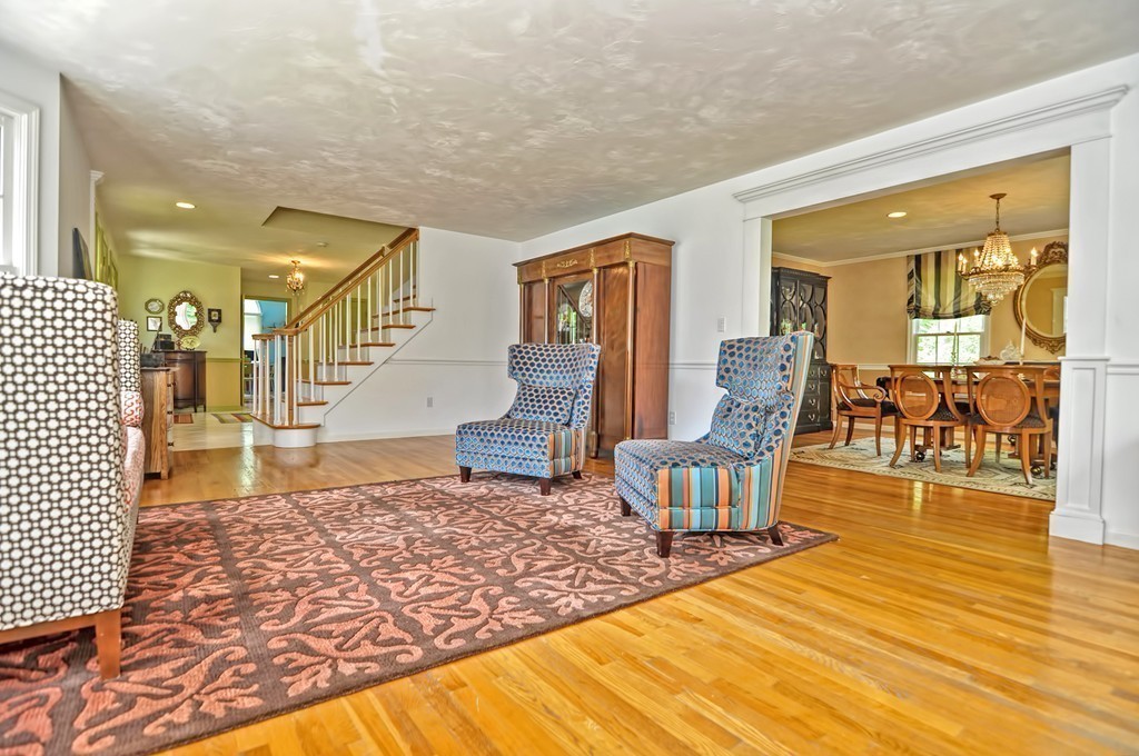 4 Whitridge Road Natick, MA 01760 - Photo 8 of 25 Gallery Image 8