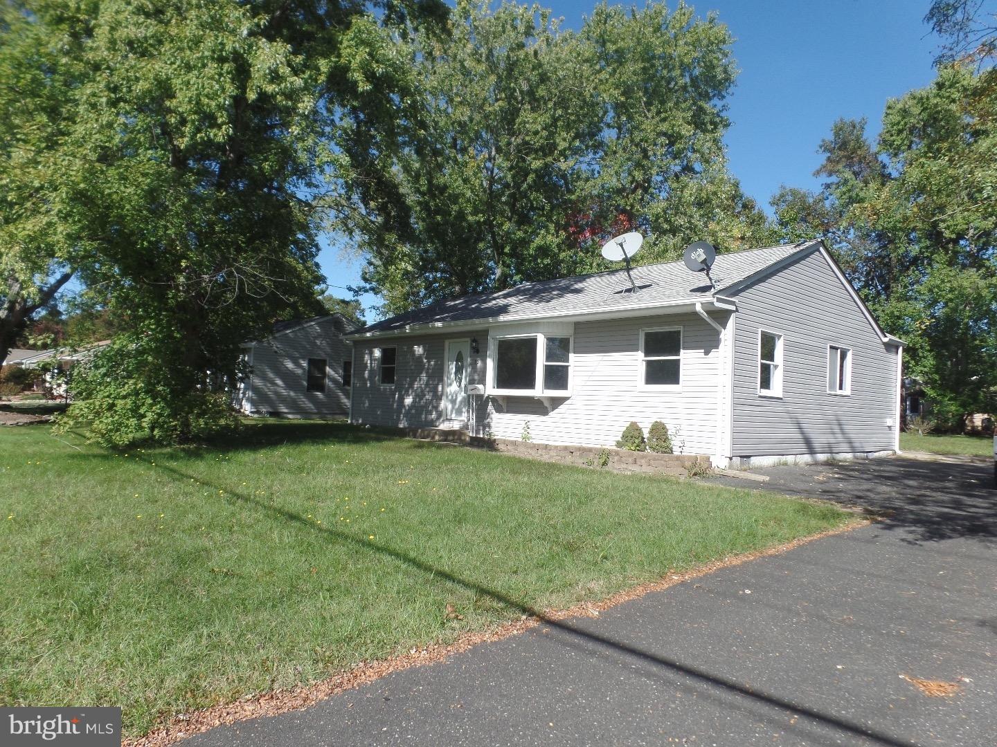 15 Warwick Road Stratford, NJ 08084 - Photo 12 of 14
