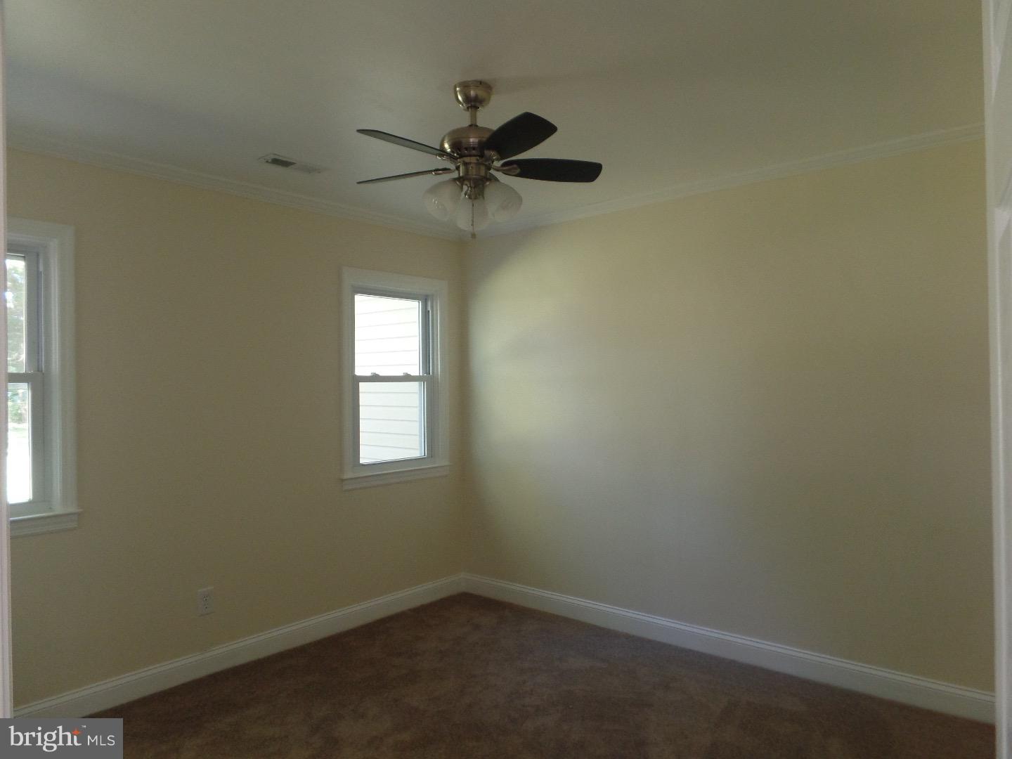 15 Warwick Road Stratford, NJ 08084 - Photo 8 of 14