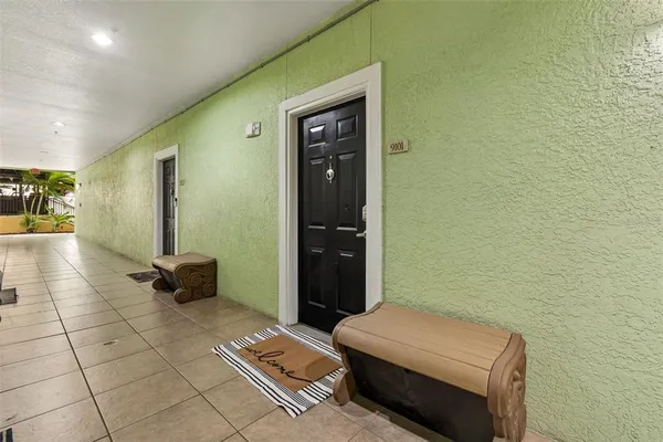 $220,000 | 1910 East Palm Avenue, Unit 9101, Tampa, FL 33605