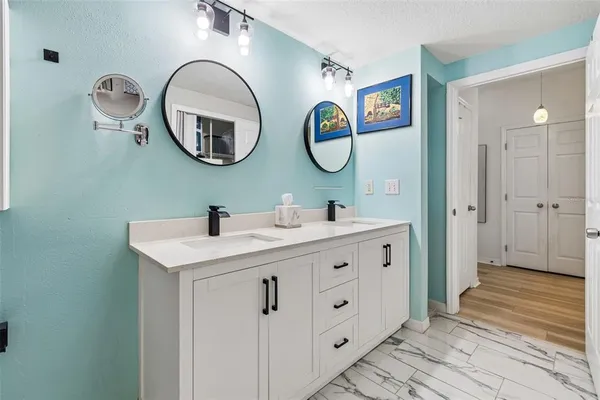 $220,000 | 1910 East Palm Avenue, Unit 9101, Tampa, FL 33605
