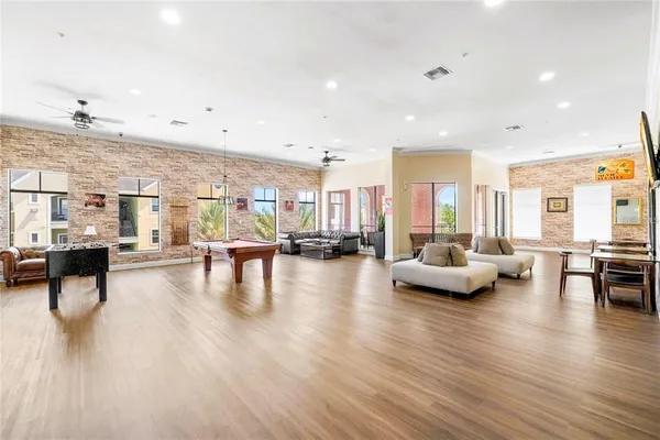 $220,000 | 1910 East Palm Avenue, Unit 9101, Tampa, FL 33605