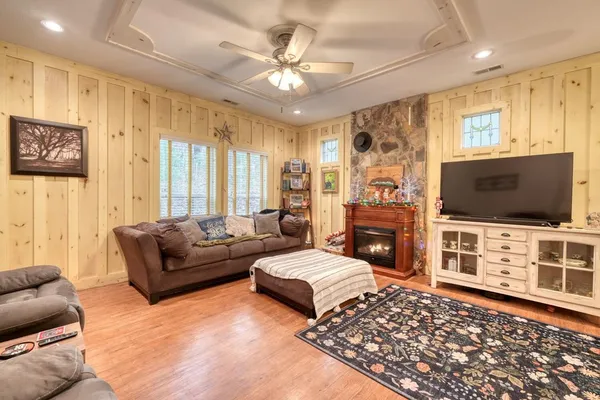 $1,900 | 124 Steelaway Lane, Blairsville, GA 30512