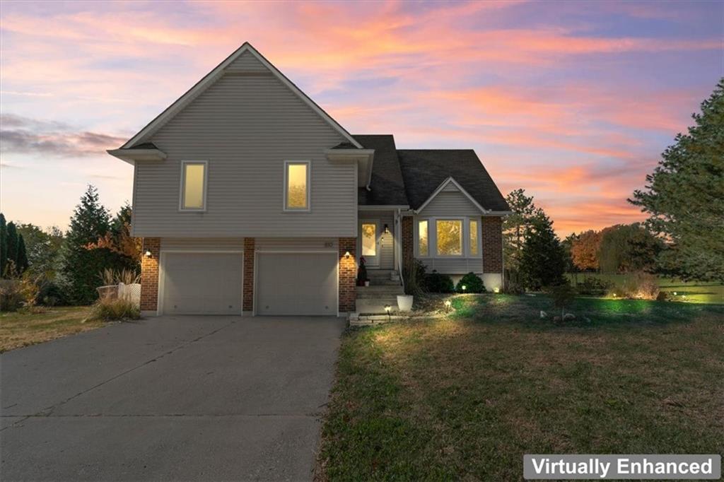 810 Crane Street Raymore, MO 64083 - Photo 3 of 53